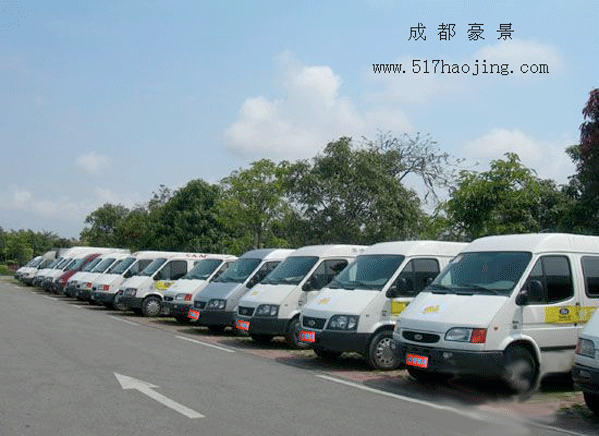 成都租中巴车-全顺9-17座